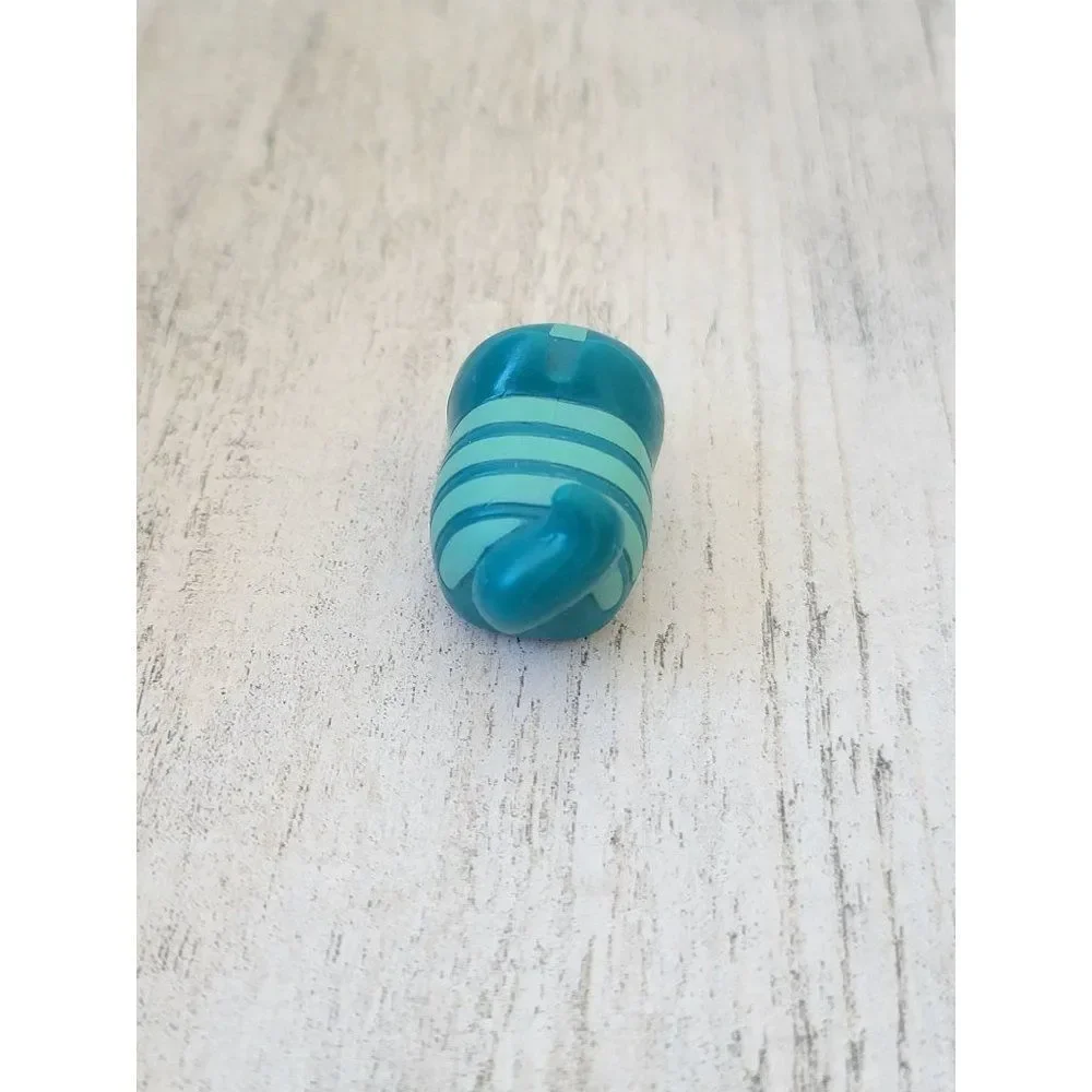 Hasbro lost kitties blue striped cat‎ mini toy figure
